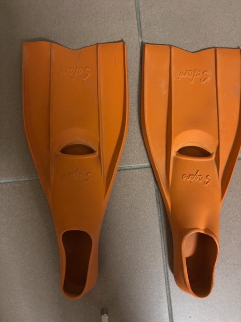 Zwemvliezen maat 31/33, Watersport en Boten, Ophalen of Verzenden, Zo goed als nieuw, Snorkelvinnen