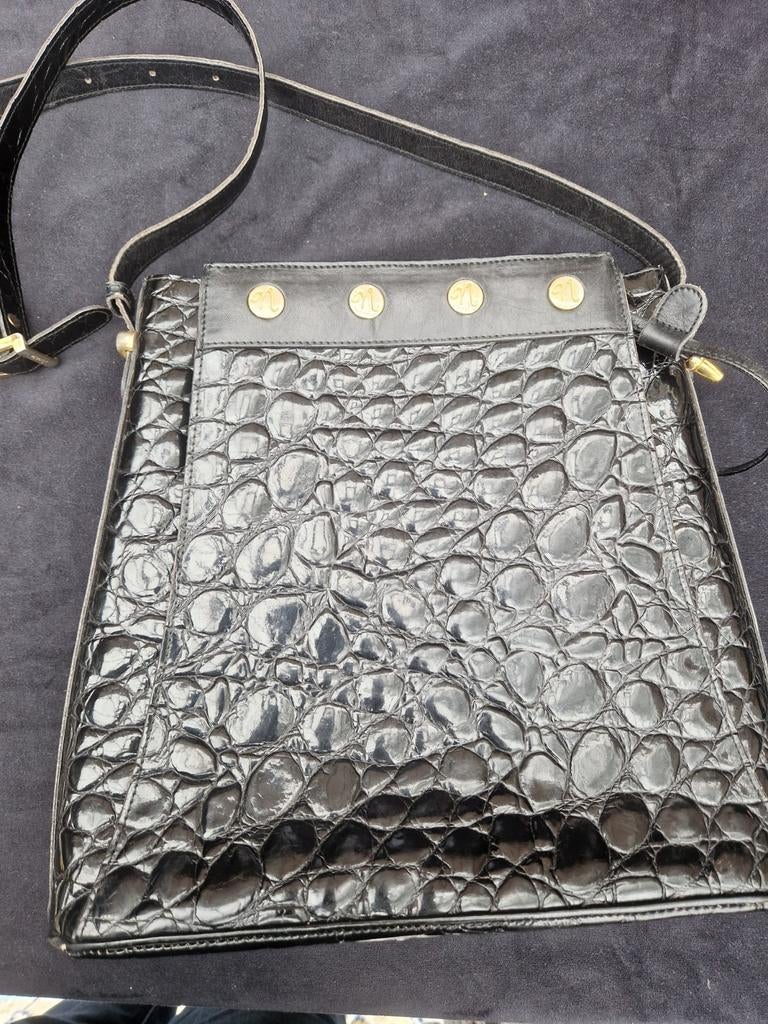 Heel mooie zwarte schoudertas van Nouvelta, Bijoux, Sacs & Beauté, Sacs | Sacs Femme, Enlèvement ou Envoi, Utilisé, Noir, Sac à bandoulière