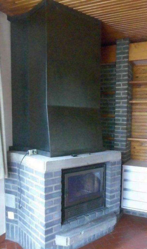 Habillage Original de Cheminée Métal Gris  foncé, Enlèvement, Utilisé, Suspendu, Cheminée au bois