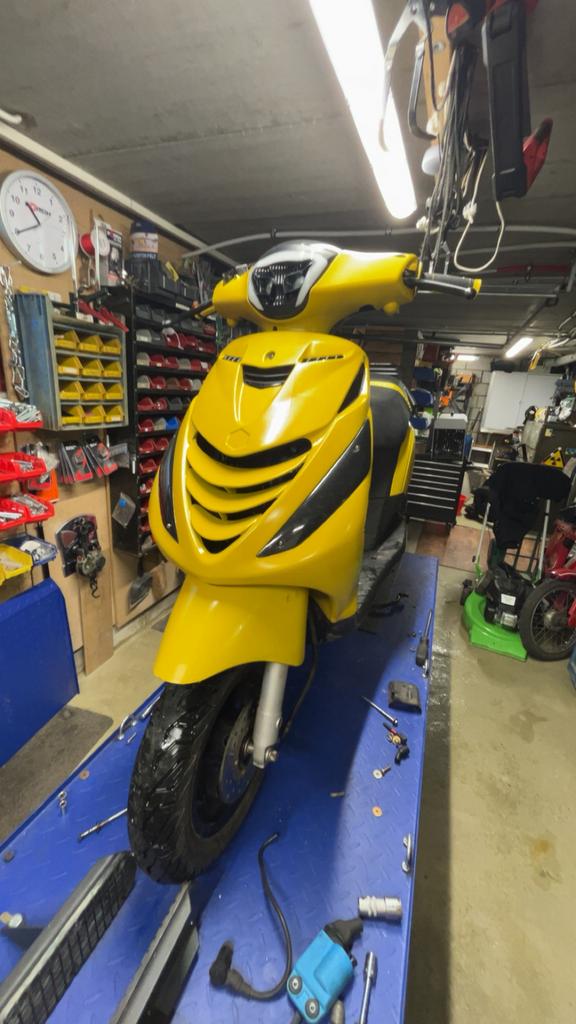 Zip kappenset plus orgineele uitlaat gebruikt, Ophalen, Zo goed als nieuw, Zip