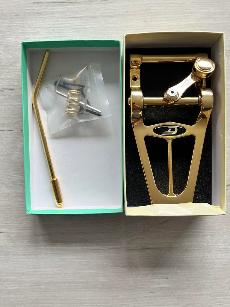 Vibrato Duesenberg diamond deluxe goud, Ophalen of Verzenden, Zo goed als nieuw