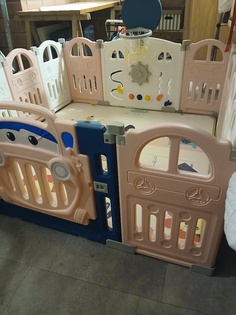 Lucellia grondbox 150x150x60, Ophalen, Zo goed als nieuw, Vierkant