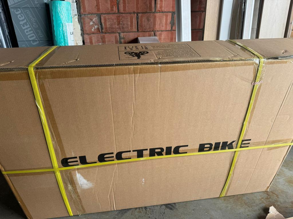 Fatbike V8 NieUw in doos ‼️, Vélos & Vélomoteurs, Vélos électriques, Enlèvement