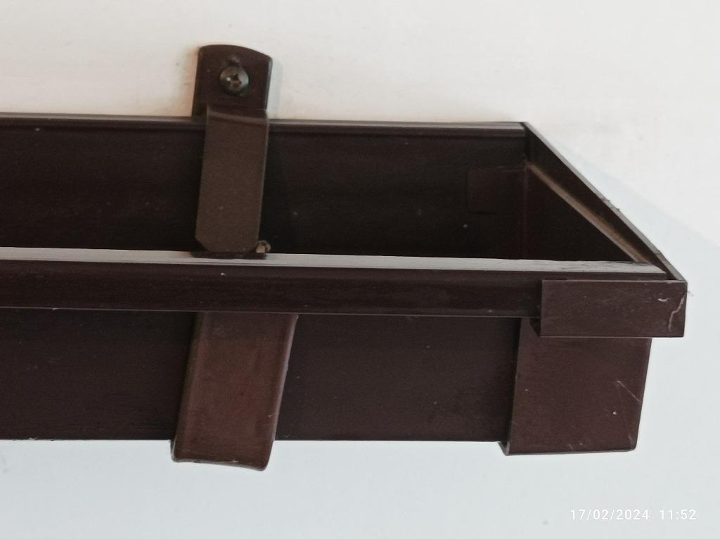 GOUTTIERE CARREE BRUNE ET ACCESSOIRES, Bricolage & Construction, Enlèvement, Neuf