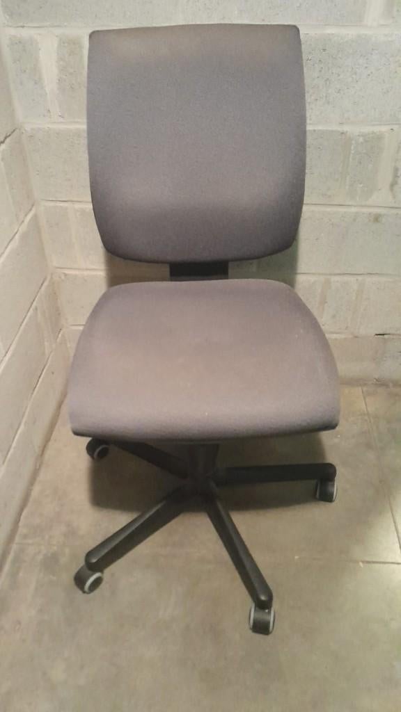 Chaise de bureau, Gris, Enlèvement, Utilisé, Chaise de bureau