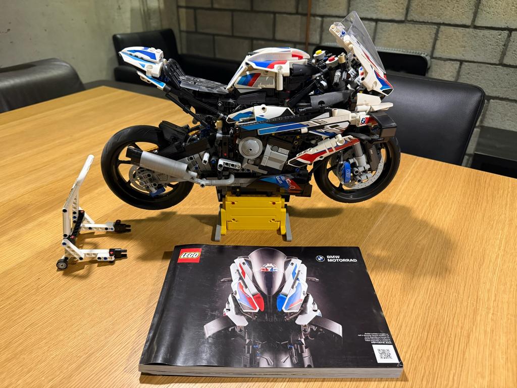 Lego Technic 42130 BMW M 1000 RR (no box), Lego, Ophalen of Verzenden, Zo goed als nieuw, Compleet