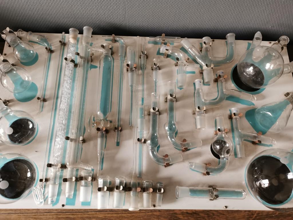 Labomateriaal, Ophalen, Gebruikt