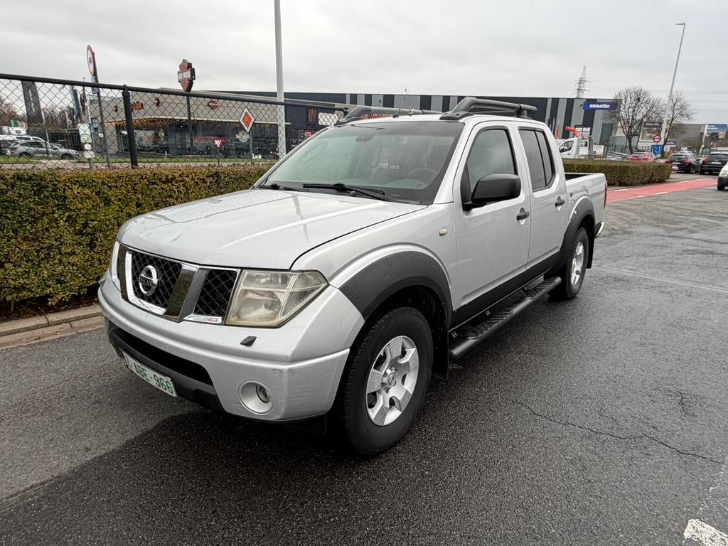 Nissan Navarra 2.5 DCI Navi Airco Cam 2008 Euro4 250.000km, 2498 cc, Bedrijf, 5 deurs, Zilver of Grijs