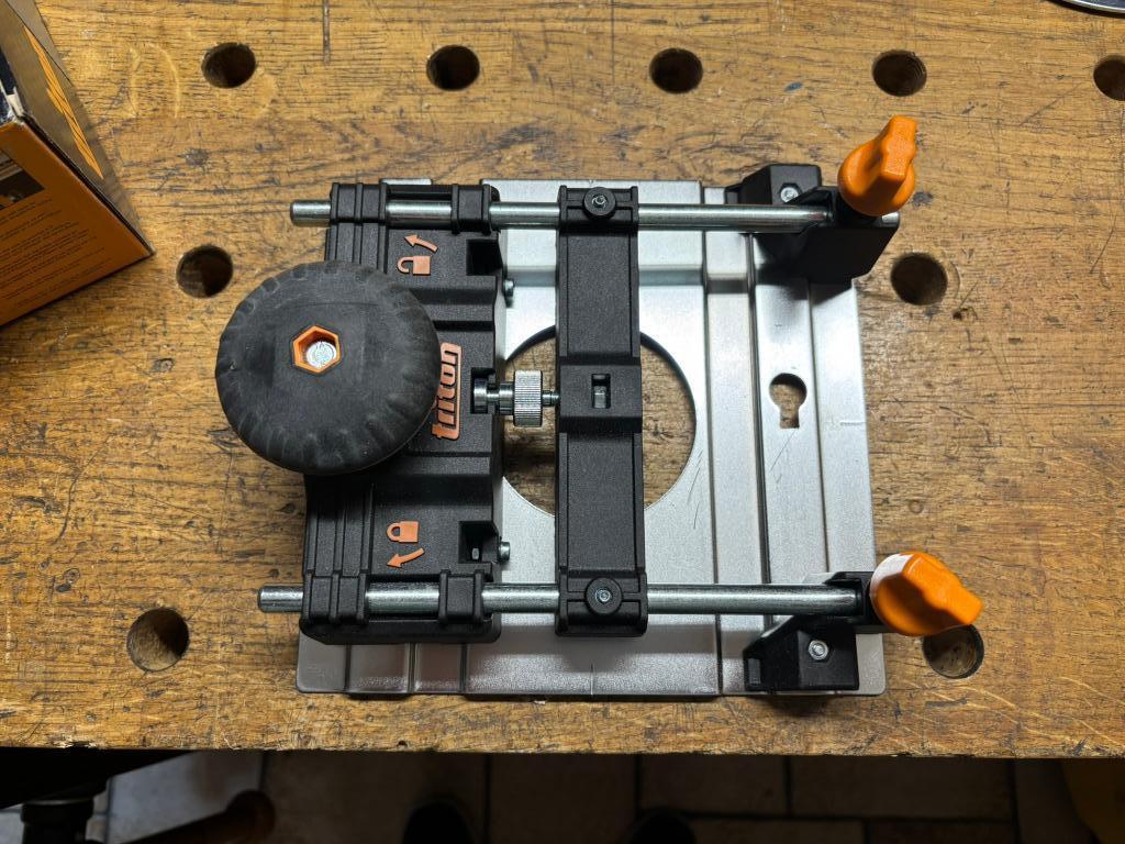 TRITON GELEIDERADAPTER VOOR BOVENFREES, Doe-het-zelf en Bouw, Ophalen of Verzenden, Nieuw