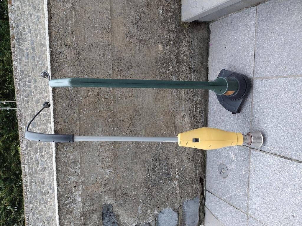 Matos de jardin., Enlèvement, Utilisé, Black & Decker