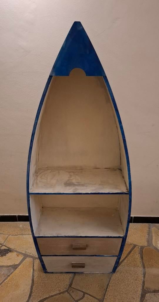 Étagère en forme de bateau, Enlèvement ou Envoi