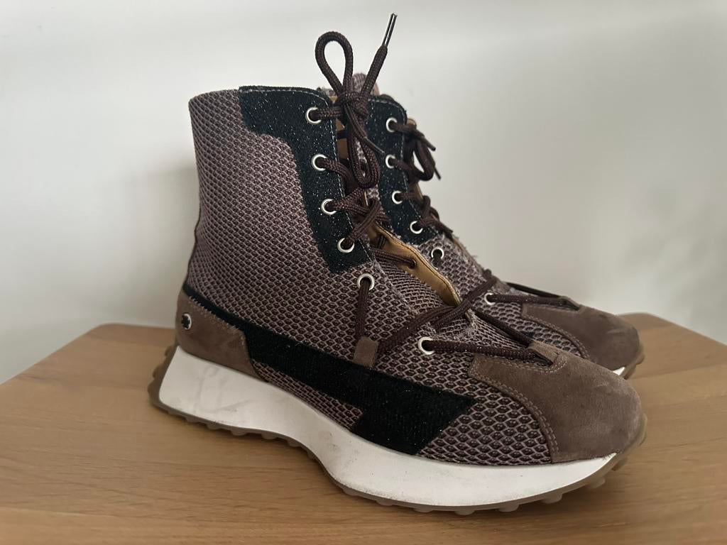 Kunoka - halfhoge laarsjes bruin/zwart/wit - maat 39, Bruin, Lage of Enkellaarzen, Nieuw, Ophalen of Verzenden