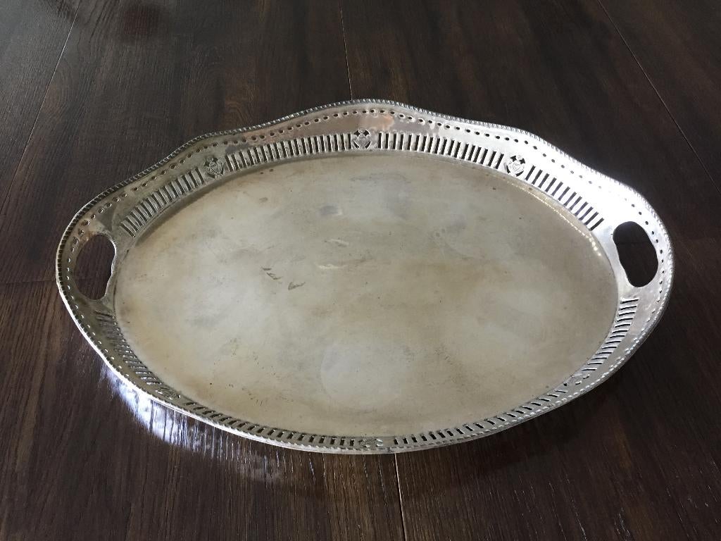 Zilveren dienblad en Marokkaans zilveren theepotje, Antiek en Kunst, Ophalen