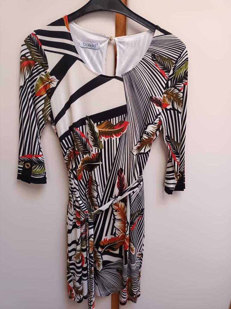 Batida kleed, Kleding | Dames, Jurken, Maat 38/40 (M), Overige kleuren, Ophalen of Verzenden, Gedragen