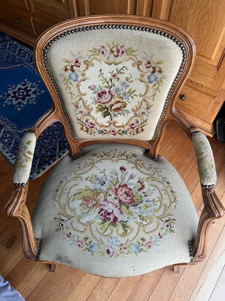 Antiquité fauteuil ancien style louis XV, Enlèvement