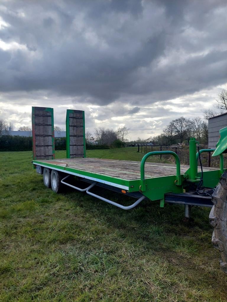 Dieplader of stro wagen., Zakelijke goederen, Ophalen