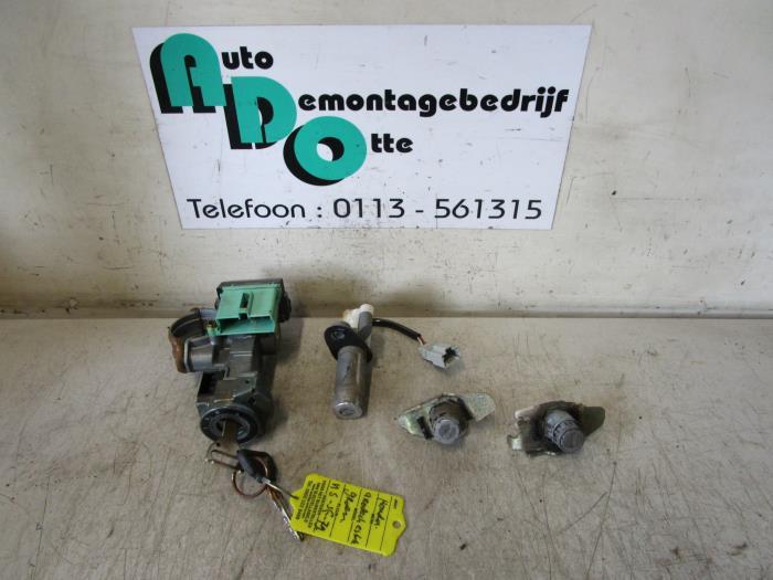 Serrure de contact + clé d'un Honda Aerodeck, Honda, -, 3 mois de garantie, Utilisé