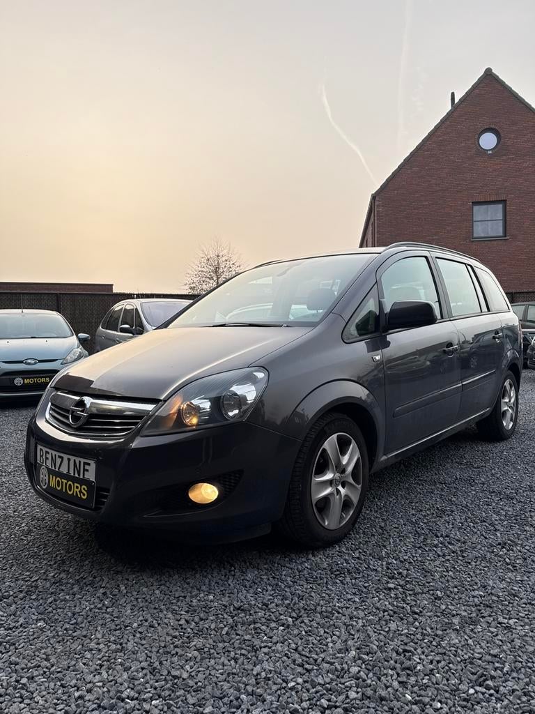 Zafira essence 7 places, Autos, Bluetooth, Euro 5, 7 places, Noir
