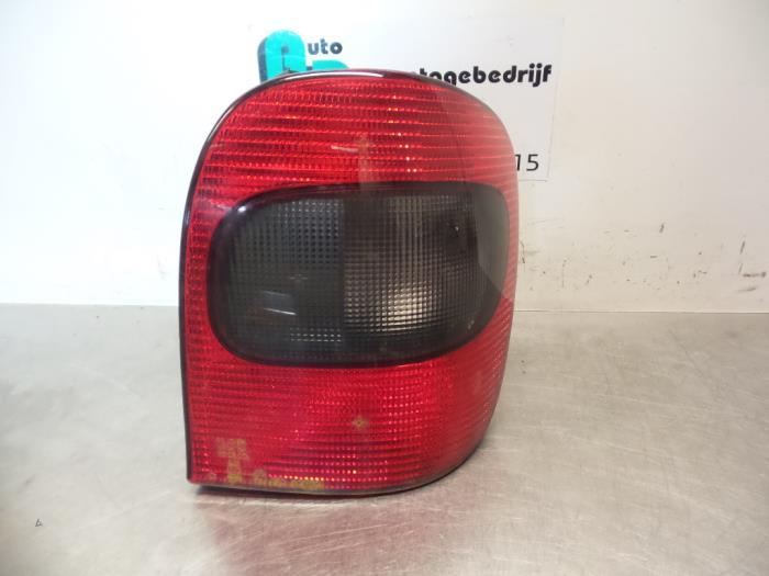 Feu arrière droit d'un Citroen Xsara (Xsara 97-), -, Utilisé, -, -