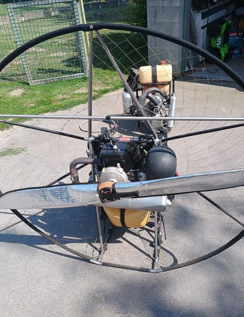 Trike en miniplane, Ophalen