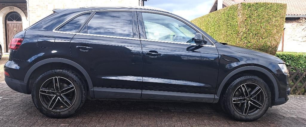 Audi Q3,TDI,6/2014 start/stop.Nickel.A vendre ou à échanger., Auto's, Audi, Regensensor, Euro 5, Stof, Zwart