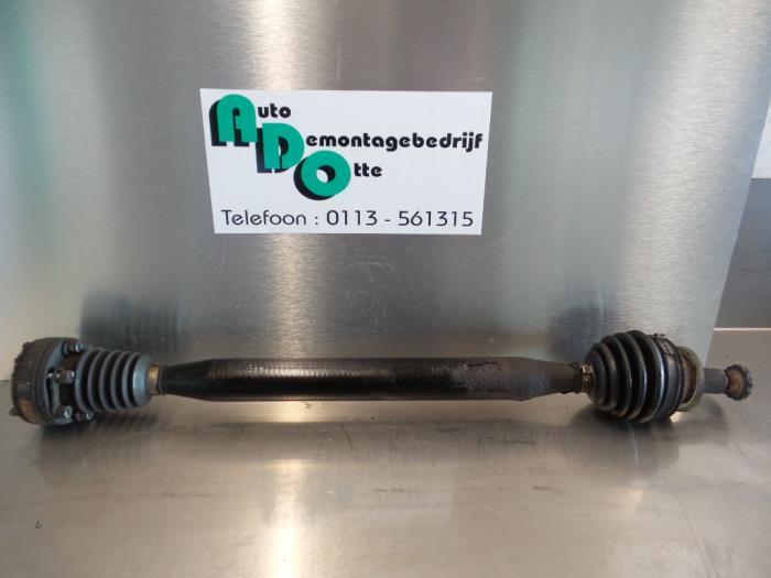 Aandrijfas rechts-voor van een Skoda Fabia (Fabia 00-), Gebruikt, -, -, Ophalen of Verzenden