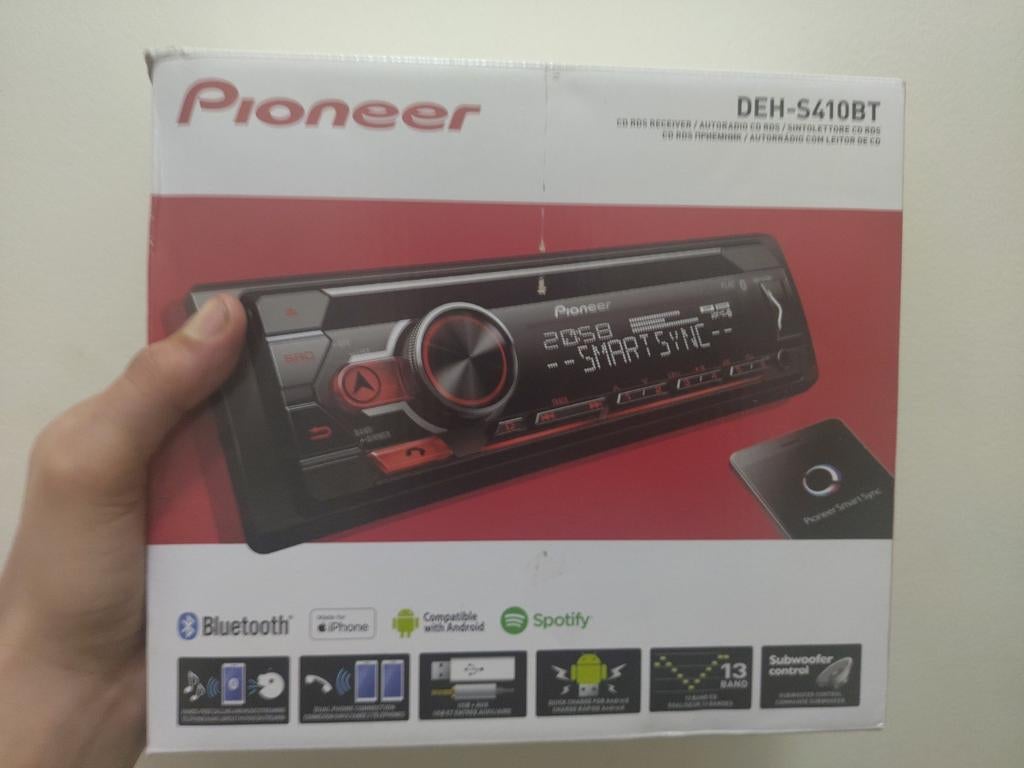 Pioneer DEH-S410BT Bluetooth-autoradio — Krachtig en veelzij
