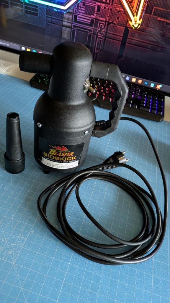 MetroVac Air Force Blaster Sidekick 220V - Quasi neuf, Enlèvement ou Envoi