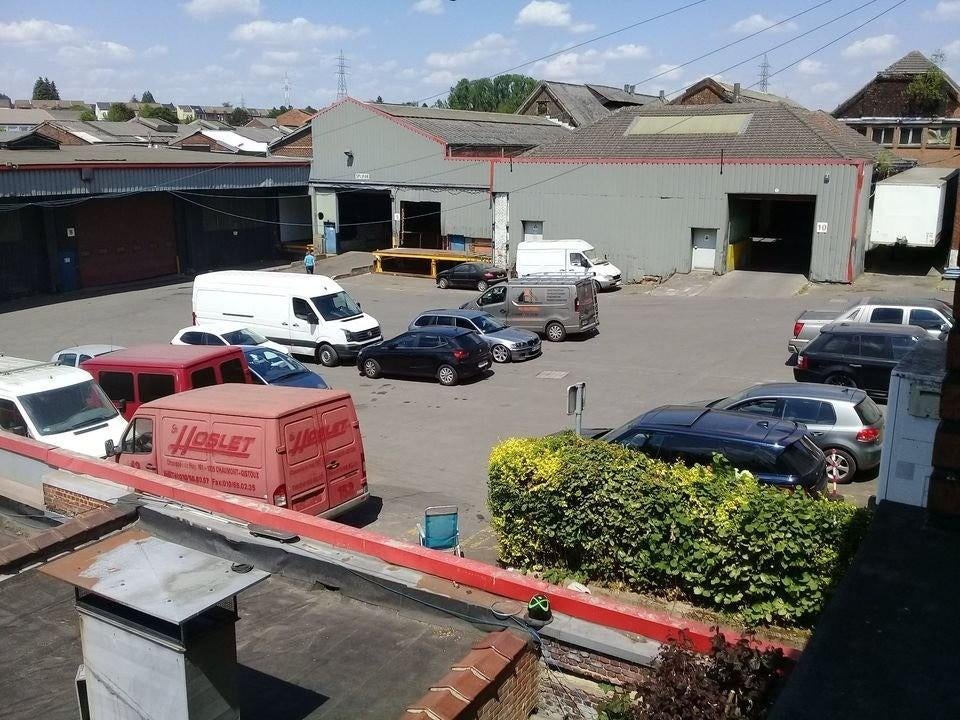 BOX DE STOCKAGE À LOUER – GILLY