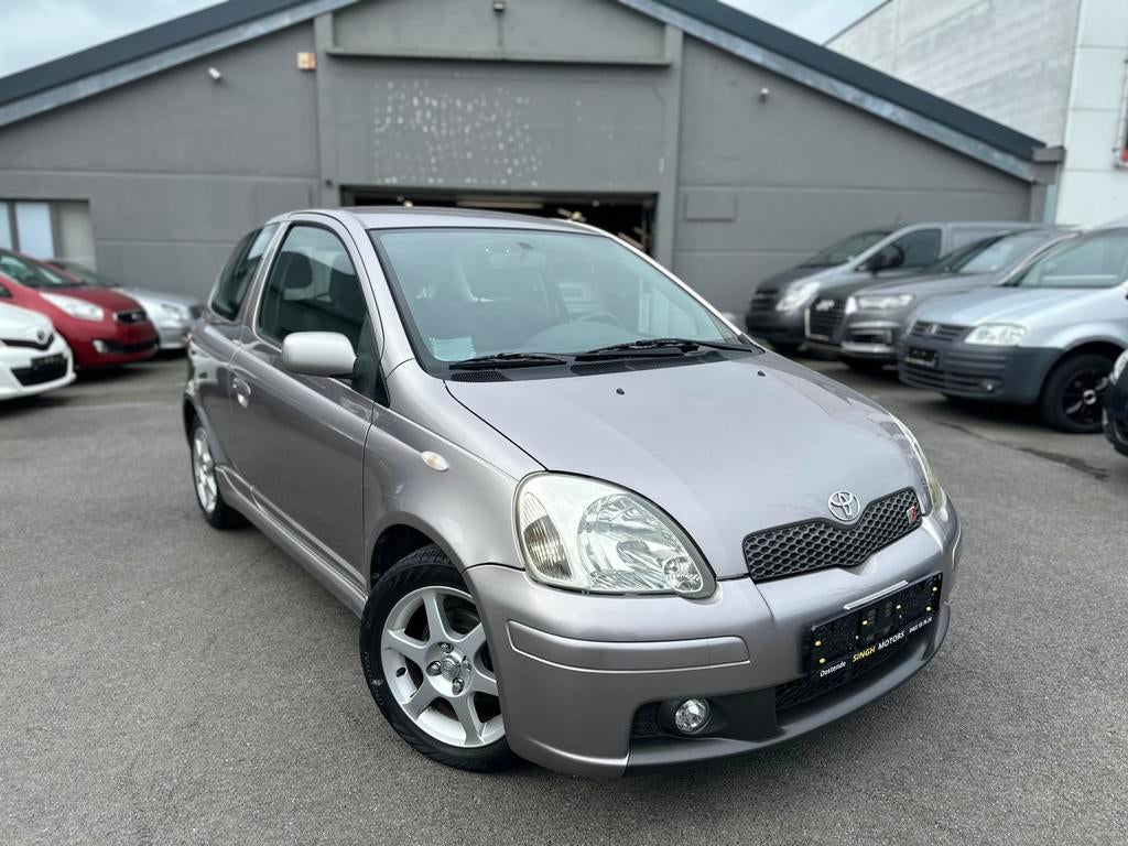 Toyota Yaris 1.5i VVT-i T - SPORT | AIRCO *KEURING+CARPASS*, Autos, Toyota, Argent ou Gris, Achat, Entreprise, 5 places