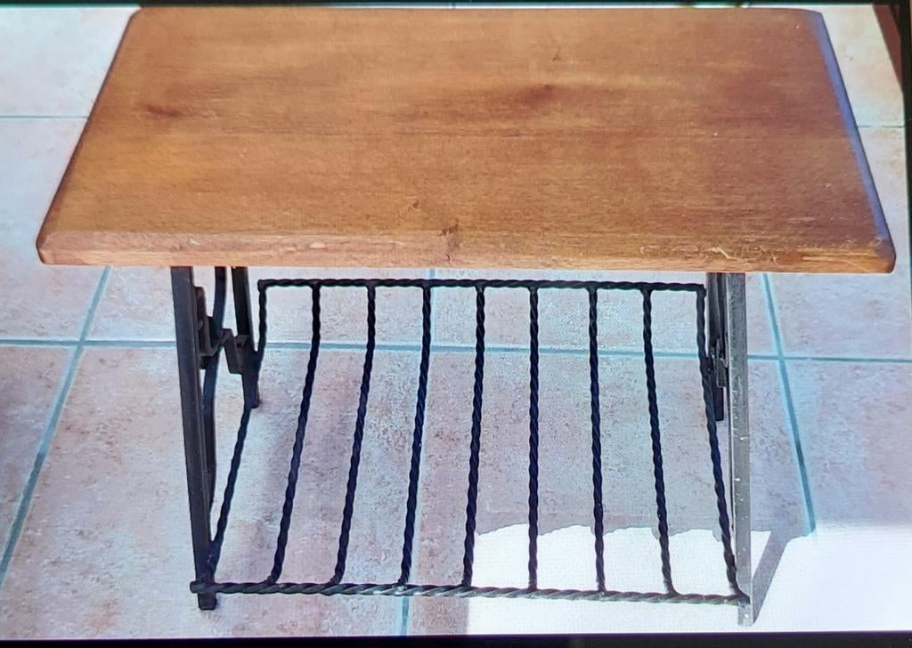 Petite table 25cm de large sur 50cmde long bois et fer forg, Maison & Meubles, Enlèvement ou Envoi, Bois