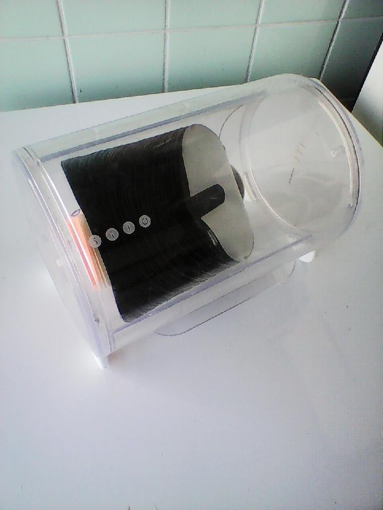 CD Rekje 80 Cd's DVD's Cd rom's AFHALING LEES BESCHRIJVING, Huis en Inrichting, Woonaccessoires | Cd- en Dvd-rekken, Ophalen, Kunststof