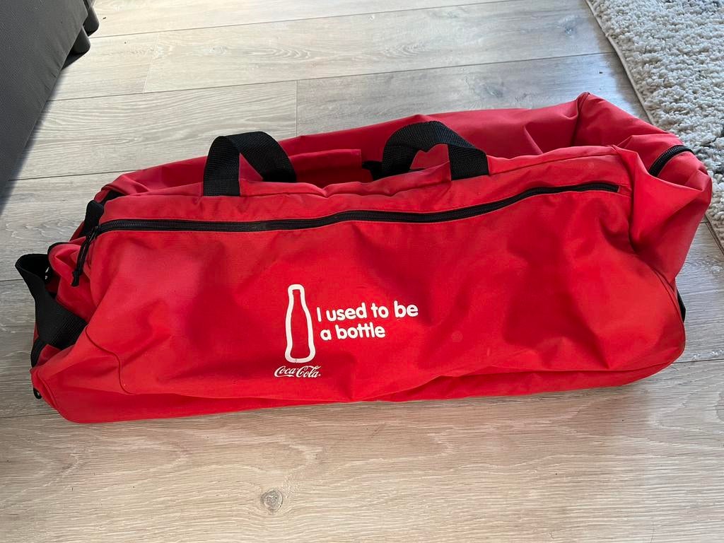 Coca Cola Sporttas Trolley Reistas, Handtassen en Accessoires, Tassen | Sporttassen, Ophalen, Zo goed als nieuw, Unisex volwassen