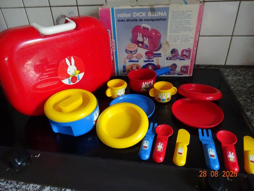 Berchet, Dick Bruna, serviesje Nijntje *VOLLEDIG*, Enfants & Bébés, Jouets | Éducatifs & Créatifs, Enlèvement ou Envoi