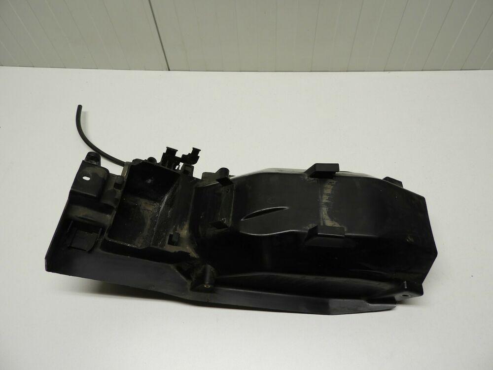 ZZR600 1993 - 2005 Kawasaki Batterijbak D1-44331