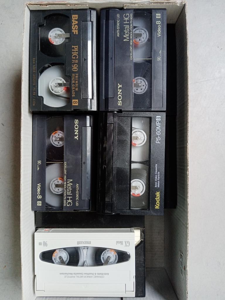 8, hi8 videocassettes, 26 stuks., Audio, Tv en Foto, Videocamera's Analoog, Ophalen of Verzenden, Hi 8, (Video)band