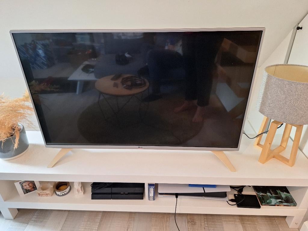 LG 43LF590V, LED, 50 Hz, Enlèvement, Utilisé