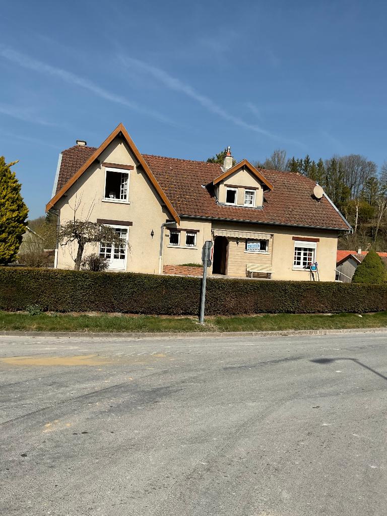 maison familiale, 200 m², France, 1000 à 1500 m², 5 pièces