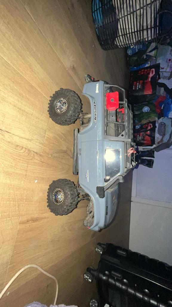 Crawler rc auto traxxes, Ophalen, Gebruikt