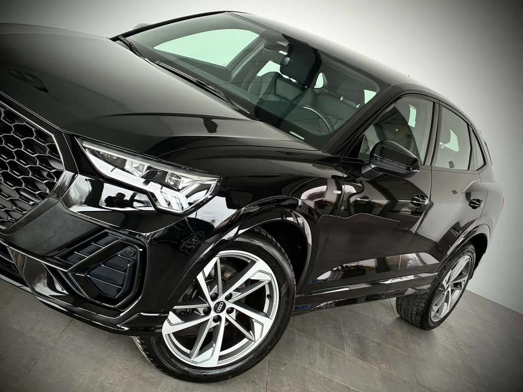 Audi Q3 Sportback 2.0TDi FULL S-LINE-1ERPRO-COCKPIT-CAMERA, Cuir, Achat, Entreprise, 1968 cm³