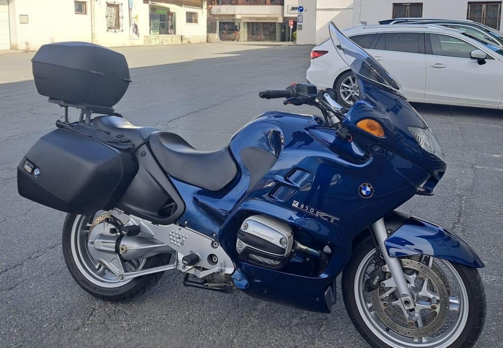 BMW R850RT met top en zijkoffers in blauw metaal kleur, Motoren, Motoren | BMW