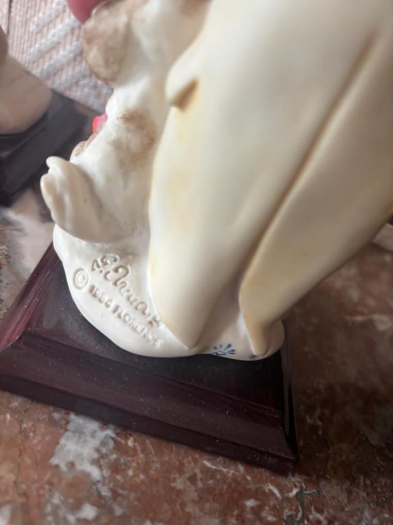 Figurines Giuseppe Armani Florence - Capodimonte collection, Enlèvement