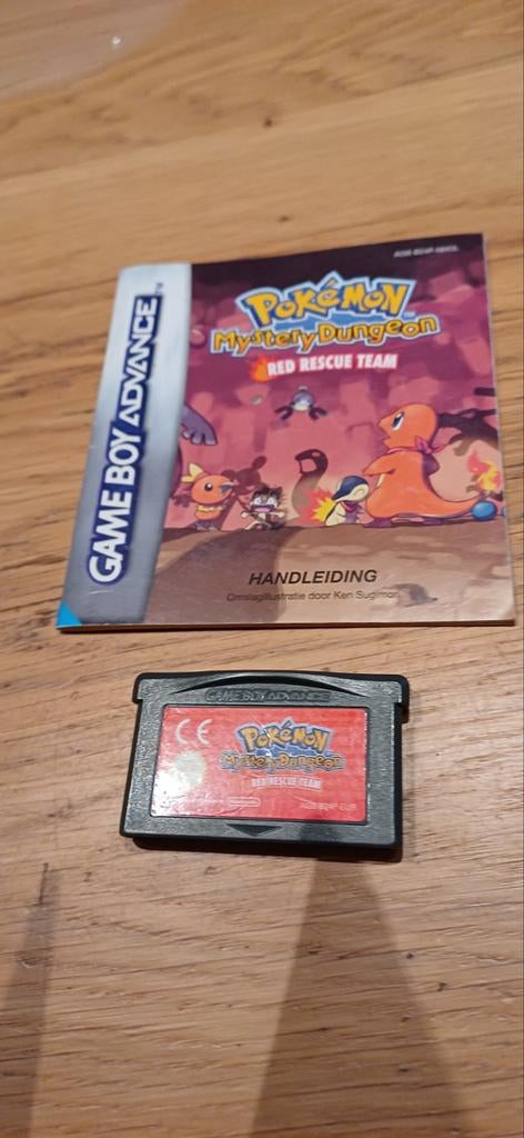 Pokemon mystery dungeon met boekje, Games en Spelcomputers, Games | Nintendo Game Boy, Ophalen