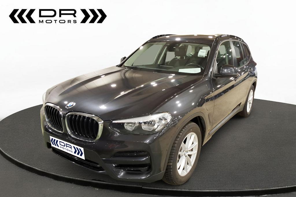 BMW X3 30 E - LEDER - APPLE CARPLAY - STANDVERWARMING, 1998 cc, 0 min, 292 pk, 0 kg