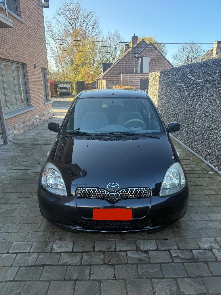 Toyota Yaris, Auto's, Voorwielaandrijving, 4 cilinders, Zwart, Handgeschakeld