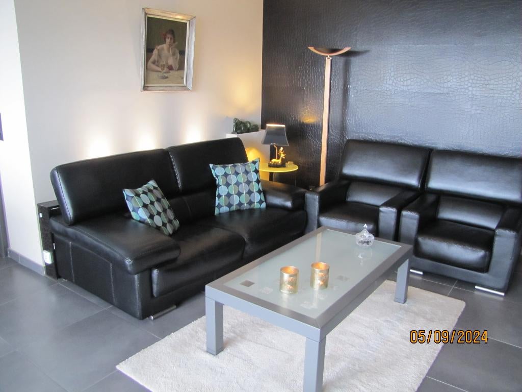 DE ULTIEME LEREN LOUNGE VAN ROCHEBOBOIS, Huis en Inrichting, Fauteuils, Ophalen, Zo goed als nieuw, Actuel, Leer