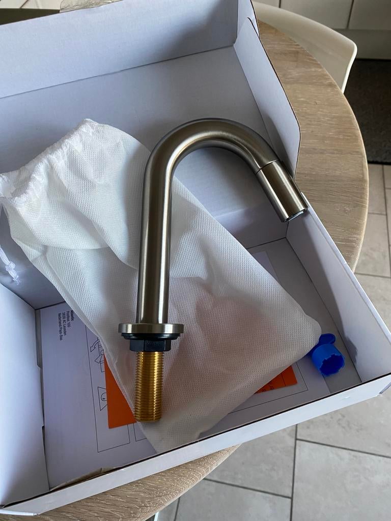 Nieuwe mooie fontein kraan, Doe-het-zelf en Bouw, Sanitair, Ophalen, Zo goed als nieuw, Kraan