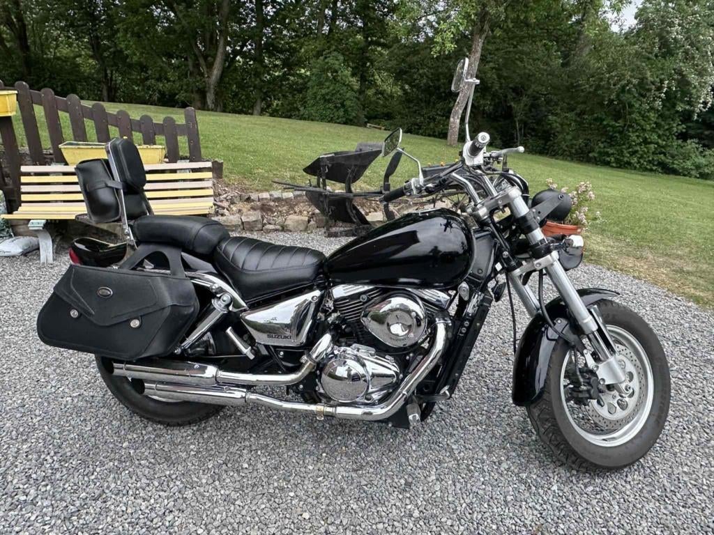 Susuki VZ 800 Marauder., Motoren, 2 cilinders, 805 cc, Particulier, Meer dan 35 kW