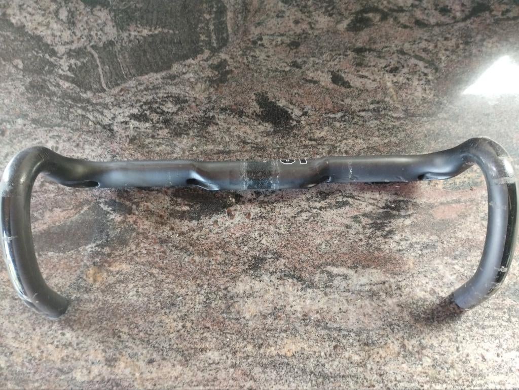 Volant de course 3 T Ergonova Team Carbon 42 cc, Vélos & Vélomoteurs, Enlèvement ou Envoi