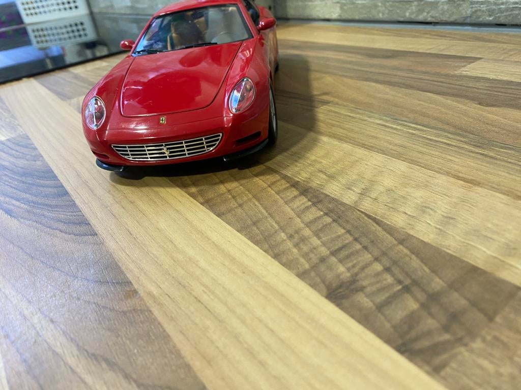 Voiture de collection 1/18, Hobby & Loisirs créatifs, Voitures miniatures | 1:18, Enlèvement ou Envoi, Comme neuf, Voiture